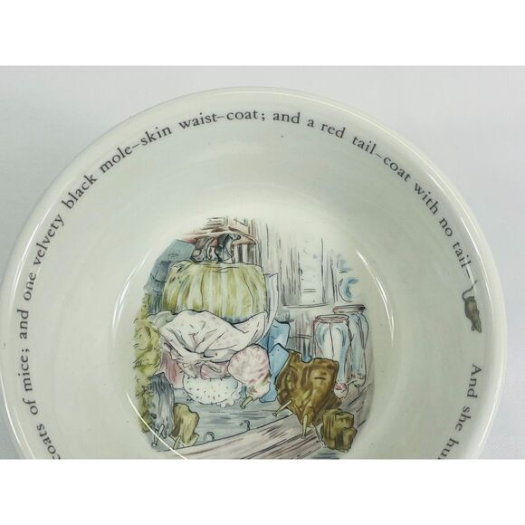 Wedgewood Beatrix Potter Peter Rabbit Mrs Tiggy Winkle Bowl - Picture 2 of 7